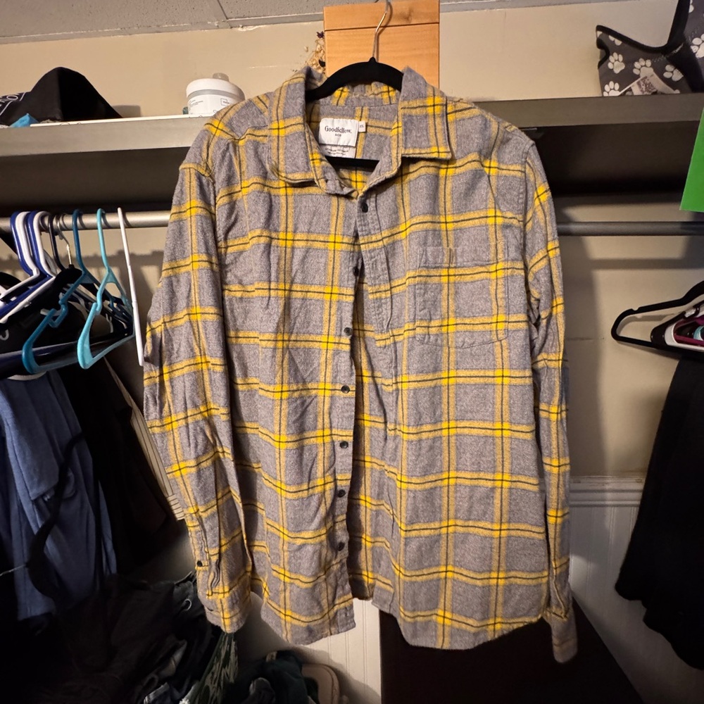 Goodfellow & Co Gray and Yellow Plaid Button-Down Shirt